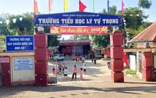Phụ huynh phấn khởi khi trường bỏ đồng phục 'rườm rà'