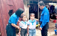 Báo Tuổi Trẻ trích 2 tỉ đồng hỗ trợ người dân, học sinh, sinh viên vùng bão