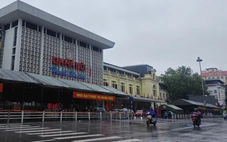 Có nhà bạt phục vụ người dân xem diễu binh, diễu hành A80