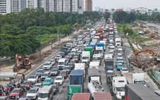 Người dân TP.HCM chú ý các 'điểm nóng' kẹt xe dịp lễ