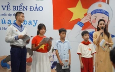 Bốn mùa cờ bay và lời thủ thỉ về biển đảo quê hương