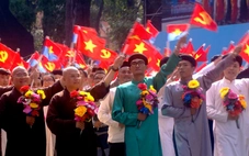 Ba đây nè con ơi! và cuộc đoàn tụ nước mắt trong Mùa thu khải hoàn