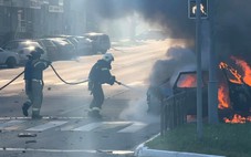 Ukraine cho nổ hai cây cầu quan trọng của Nga bằng mìn của Nga và drone giá rẻ