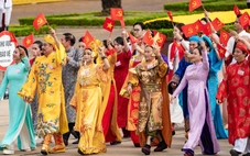 Các nghệ sĩ gác hết show để tham gia diễu binh, diễu hành 2-9