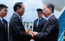 Ông Triệu Lạc Tế đến Hà Nội, bắt đầu thăm Việt Nam và dự kỷ niệm 2-9