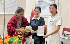 Nhận quà Quốc khánh ngay khi chào đời, bé trai được đặt tên Quốc Khánh