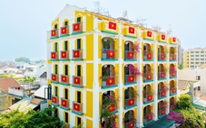 Phố cổ Hội An thưa vắng bất thường