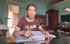 18 tuổi làm thêm 12 tiếng: Mỗi ngày là 'cuộc chiến áo cơm' và mơ vào đại học