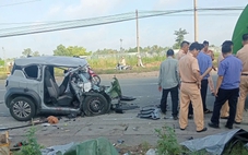 Hai người tử vong, một người bị thương nặng sau khi ô tô húc đuôi xe chở rác