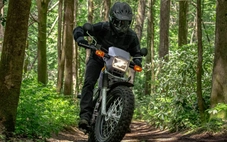 Yamaha TW200 sau gần 40 năm y như ngày đầu vẫn bán tốt