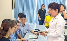 Các trường 'chạy đua' đào tạo AI cho thầy cô trong hè