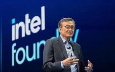 Ông Trump yêu cầu CEO gốc Trung Quốc của Intel từ chức ngay lập tức