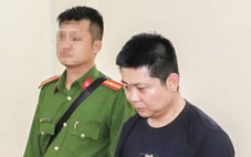 Bắt 3 người Trung Quốc bán sừng tê giác, ngà voi trái phép tại Nha Trang