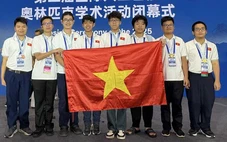 Đội tuyển Việt Nam vào top 4 Olympic trí tuệ nhân tạo quốc tế 2025