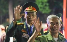 Hàng chục ngàn người thức trắng đêm hòa chung những ca khúc hòa bình mừng đại lễ