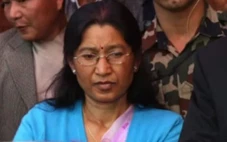 Vợ cựu thủ tướng Nepal bị thiêu sống khi người biểu tình phóng hỏa nhà riêng