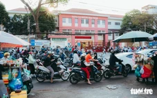 Đề nghị không cho học sinh tan học trước 16h30: Chỉ phù hợp khối phụ huynh công sở?