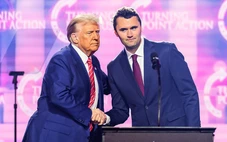 Ông Trump muốn tặng danh hiệu cao quý nhất cho nhà hoạt động bị ám sát