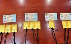 Bốn phụ nữ vận chuyển trái phép 2,5kg vàng từ Trung Quốc về Việt Nam