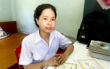 'Mẹ nói nghèo quá cân nhắc làm công nhân, tôi xin mẹ được học hệ cao đẳng'