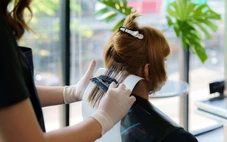 Kế toán, thợ làm tóc có nguy cơ mắc ung thư buồng trứng cao hơn những nghề khác?