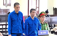 Giật dây chuyền khiến người đi đường té liệt nửa người, hai tên cướp lãnh án 20 và 17 năm tù