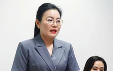 Bà Phạm Thị Xuân Trang điều hành hoạt động của HĐND tỉnh Khánh Hòa