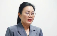 Bà Phạm Thị Xuân Trang điều hành hoạt động của HĐND tỉnh Khánh Hòa