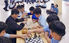 TP.HCM thí điểm giờ ra chơi không điện thoại từ tháng 10
