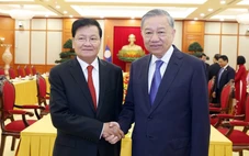 Lào cử đoàn chiến sĩ tham gia diễu binh là sự cổ vũ to lớn với Việt Nam