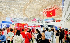 Kỳ tích thép Việt giữa không gian triển lãm 80 năm thành tựu đất nước