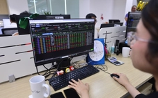 Loạt giao dịch cổ phiếu khủng sau nghỉ lễ, lãnh đạo bất động sản 'đua' thoái vốn