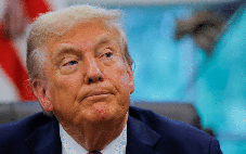 Ông Trump công kích truyền thông, nói đưa tin tiêu cực về ông là ‘bất hợp pháp’