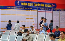 Đi từ Đồng Nai lên ga Sài Gòn lúc 3h sáng đợi mua vé tàu Tết 2026