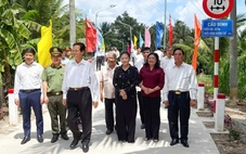 Khánh thành 4 cây cầu nông thôn do trung tướng Đinh Văn Nơi vận động xây dựng