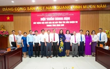 Hiện mỗi công chức phải đảm nhiệm 4-9 nhiệm vụ