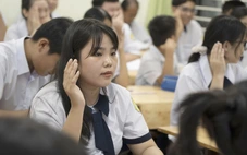 Cô gái tuổi 22 trở lại tìm con chữ lớp 6