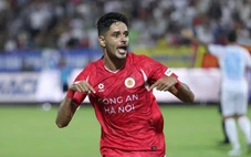 Nam Định - Công An Hà Nội (hiệp 2) 0-1: Leo Artur sút xa mở tỉ số