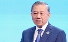 Công an nhân dân vì Đảng, vì dân, là thanh bảo kiếm, lá chắn thép bảo vệ Tổ quốc