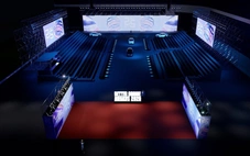 Sân khấu Car Choice Awards 2025: Ô tô 'catwalk' trên 'đại lộ thành phố thông minh'