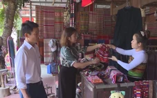 Cuộc thi Lan tỏa năng lượng tích cực 2025: Giữ lửa nghề dệt để phát triển du lịch địa phương
