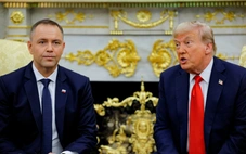 Ông Trump: Mỹ phải hủy thỏa thuận thuế với các nước và 'nghèo đi' nếu chính quyền thua kiện