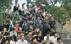 Đại tướng Phan Văn Giang cảm ơn báo chí đã 'vượt nắng, thắng mưa' đưa tin diễu binh A80