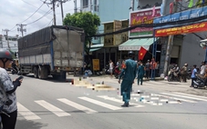 Hai mẹ con chết thương tâm sau va chạm với xe tải