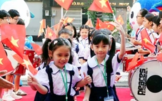 Sở Giáo dục TP.HCM đề nghị các trường hạn chế trang trí hoa tươi trong lễ khai giảng