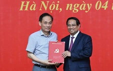 Thủ tướng Phạm Minh Chính trao quyết định cho các nhân sự