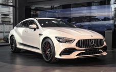 Tin tức giá xe: Mercedes-AMG GT 53 giảm tới gần 2,9 tỉ đồng