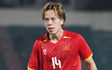 Viktor Le, Công Phương đá chính trước U23 Singapore