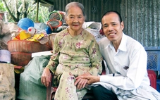 Sống trong tình thương biển trời của mẹ
