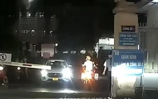 Cảnh sát giao thông TP.HCM dẫn đường ô tô chở thai phụ vỡ ối kịp 'vượt cạn' nhận 'cơn mưa lời khen'